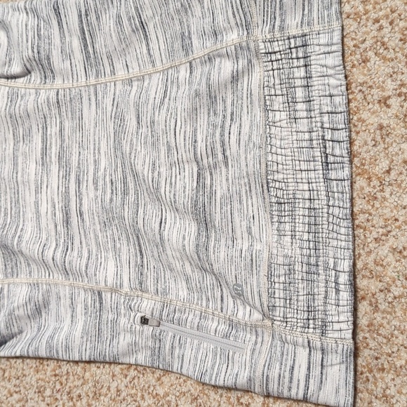 Lululemon athletica Think Fast Hoodie in Space Dye Camo White Multi/Silver Spoon - Picture 3 of 4